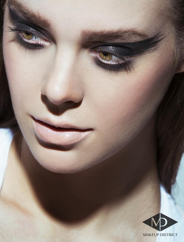 مكياج سهرة من Makeup District